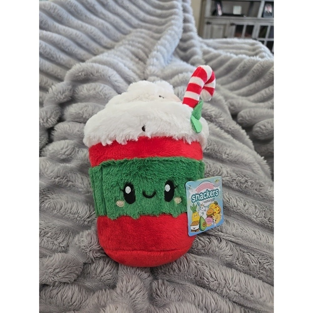 Squishable Snugglemi Snackers Peppermint Mocha Holiday Plush SQU-115147 8in